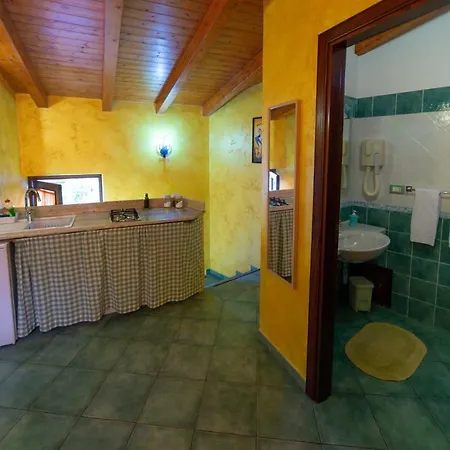 Clelia Case Centro Storico Isola di Ustica Exterior foto